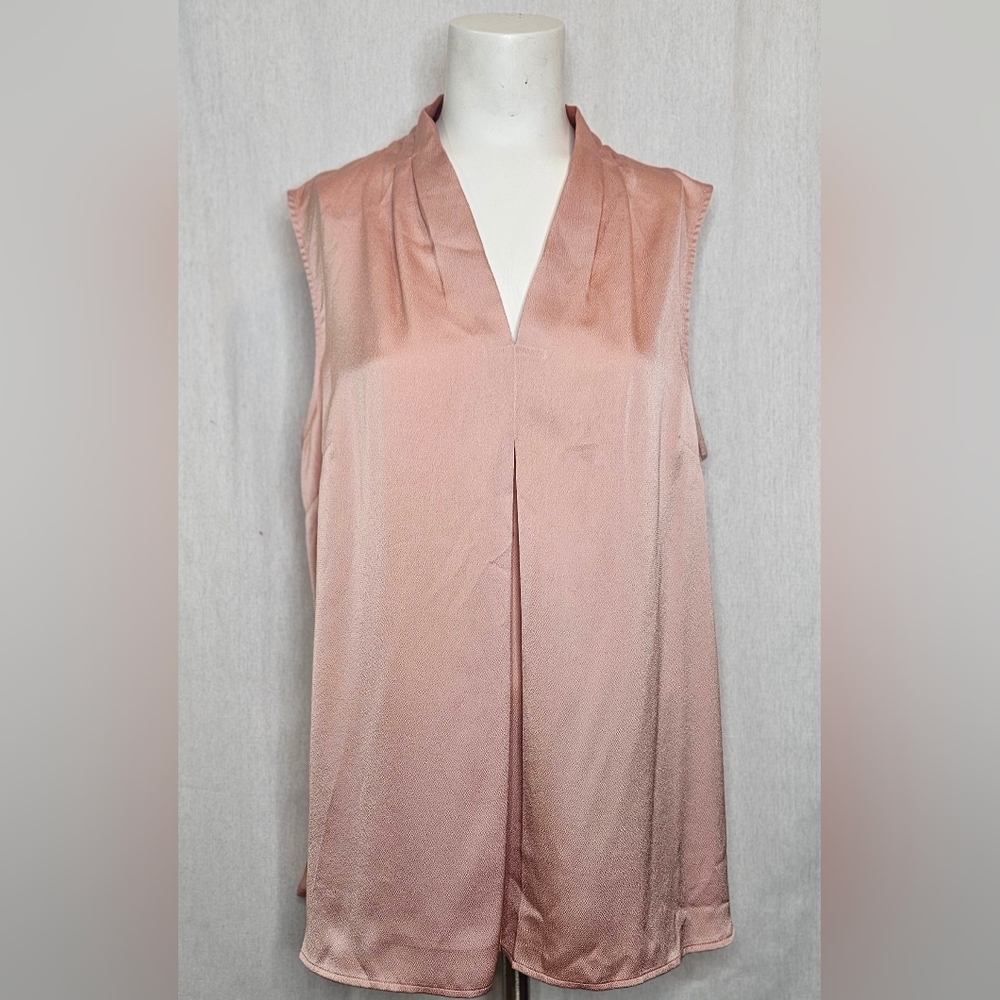 White‎ House Black Market Light Blush Pink Satin Blouse Flutte Cap Sleeve Size M